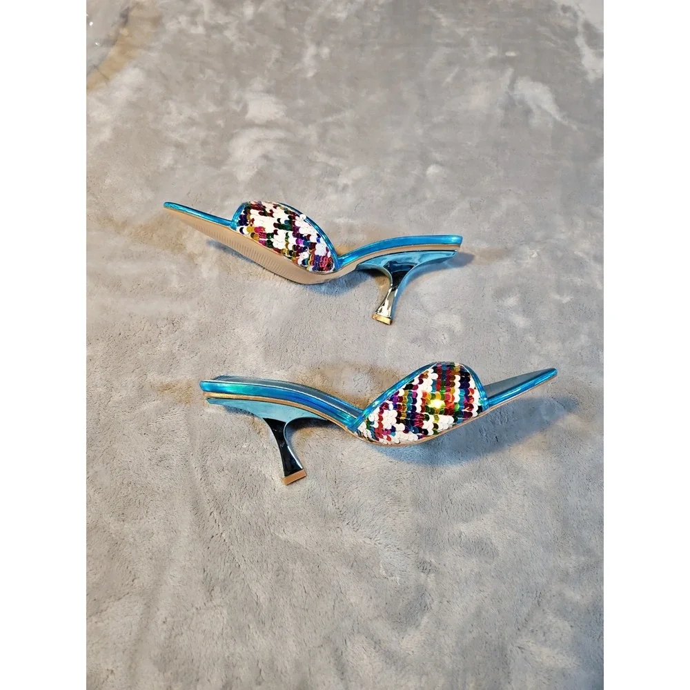 kayleen by los Angeles Size 7 Blue
